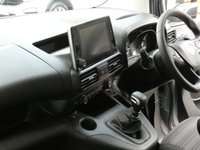 USED 2019 19 VAUXHALL COMBO LIFE 1.2 ENERGY S/S 5d 109 BHP 5 SEATS CRUISE PARKING SENSORS GENUIEN LOW MILES OF 2, 988 MILES
