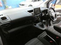USED 2019 19 VAUXHALL COMBO LIFE 1.2 ENERGY S/S 5d 109 BHP 5 SEATS CRUISE PARKING SENSORS GENUIEN LOW MILES OF 2, 988 MILES