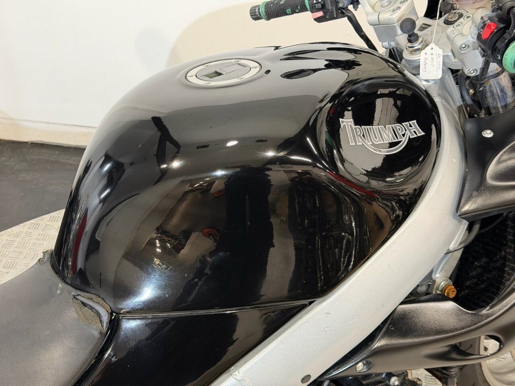 USED 2001 X TRIUMPH SPRINT RS 955 TRADE BIKES AT TRADE PRICES HPI CLEAR
