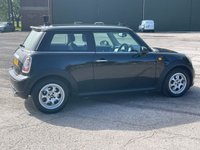 USED 2011 61 MINI HATCH COOPER 1.6 COOPER D 3d 112 BHP HIGH SPEC MODEL
