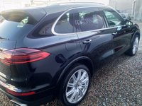 USED 2016 PORSCHE CAYENNE 3.0 D V6 TIPTRONIC S 5d 262 BHP &pound;14602 of Factory Upgrades