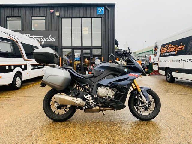 2017 17 BMW S1000xr SPORT SE