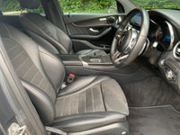 USED 2020 70 MERCEDES-BENZ GLC-CLASS 2.0 GLC 300 4MATIC AMG LINE 5d 255 BHP 2020/70reg MERCEDES GLC 300 MHEV SUV 5DR - AUTOMATIC - SATELLITE NAVIGATION - AMG-LINE - 19 INCH ALLOYS - 1 OWNER FROM BRAND NEW