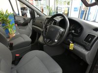 USED 2019 19 HYUNDAI i800 2.5 CRDI SE 5d 168 BHP 8 SEATS HEATED SEATS PARKING SENSORS HYUNDAI WARRANTY GENUINE LOW MILEAGE