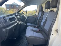 USED 2014 64 VAUXHALL VIVARO 2900 L1H1 CDTI [ MOBILE WORKSHOP ] P/V 115 BHP Fully Documented Service History