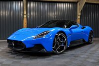 USED 2021 71 MASERATI MC20 3.0 V6 2d 621 BHP PPF, CERAMIC BRAKES, CARBON INTERIOR PACK, FRONT LIFT, INFINITO BLU, CAMERA, E-DIFF LSD