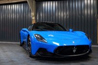 USED 2021 71 MASERATI MC20 3.0 V6 2d 621 BHP PPF, CERAMIC BRAKES, CARBON INTERIOR PACK, FRONT LIFT, INFINITO BLU, CAMERA, E-DIFF LSD