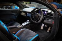 USED 2021 71 MASERATI MC20 3.0 V6 2d 621 BHP PPF, CERAMIC BRAKES, CARBON INTERIOR PACK, FRONT LIFT, INFINITO BLU, CAMERA, E-DIFF LSD