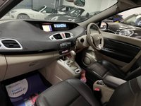 USED 2010 10 RENAULT GRAND SCENIC 2.0 PRIVILEGE TOMTOM DCI 5d 148 BHP * PARK SENSORS * HALF LEATHER * CLIMATE * NAV * 7 SEATS *