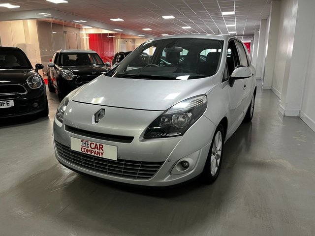 2010 10 Renault Grand Scenic 2.0 PRIVILEGE TOMTOM DCI 5d 148 BHP