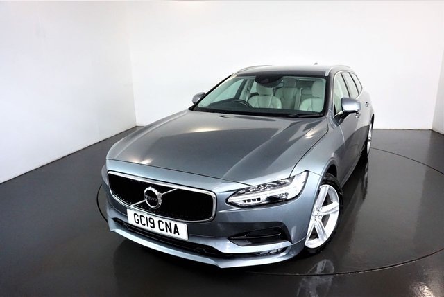 2019 19 Volvo V90 2.0 T4 MOMENTUM PLUS 5d AUTO-1 OWNER FROM NEW-LOW MILES-IVORY WHITE LEATHER-HEATED SEATS-BLUETOOTH-CRUISE CONTROL-SATNAV-PARKING SENSORS-DAB RADIO-CLIMATE CONTROL