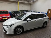 USED 2020 70 TOYOTA COROLLA 1.8 ICON TECH 5d 121 BHP SAT NAV HEATED SEATS CAMERA TOYOTA WARRANTY TILL SEPT 2030