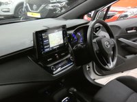 USED 2020 70 TOYOTA COROLLA 1.8 ICON TECH 5d 121 BHP SAT NAV HEATED SEATS CAMERA TOYOTA WARRANTY TILL SEPT 2030