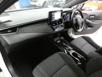 USED 2020 70 TOYOTA COROLLA 1.8 ICON TECH 5d 121 BHP SAT NAV HEATED SEATS CAMERA TOYOTA WARRANTY TILL SEPT 2030