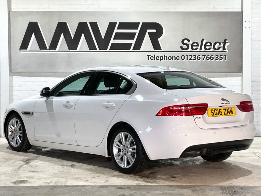 USED 2016 16 JAGUAR XE 2.0 PRESTIGE 4d 178 BHP 
