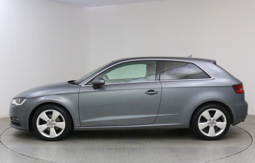 USED 2015 15 AUDI A3 1.6 TDI SPORT 3d 109 BHP 
