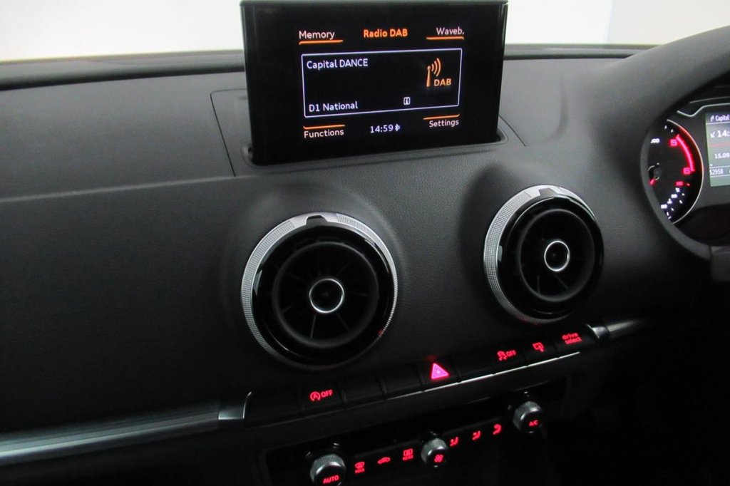USED 2015 15 AUDI A3 1.6 TDI SPORT 3d 109 BHP 