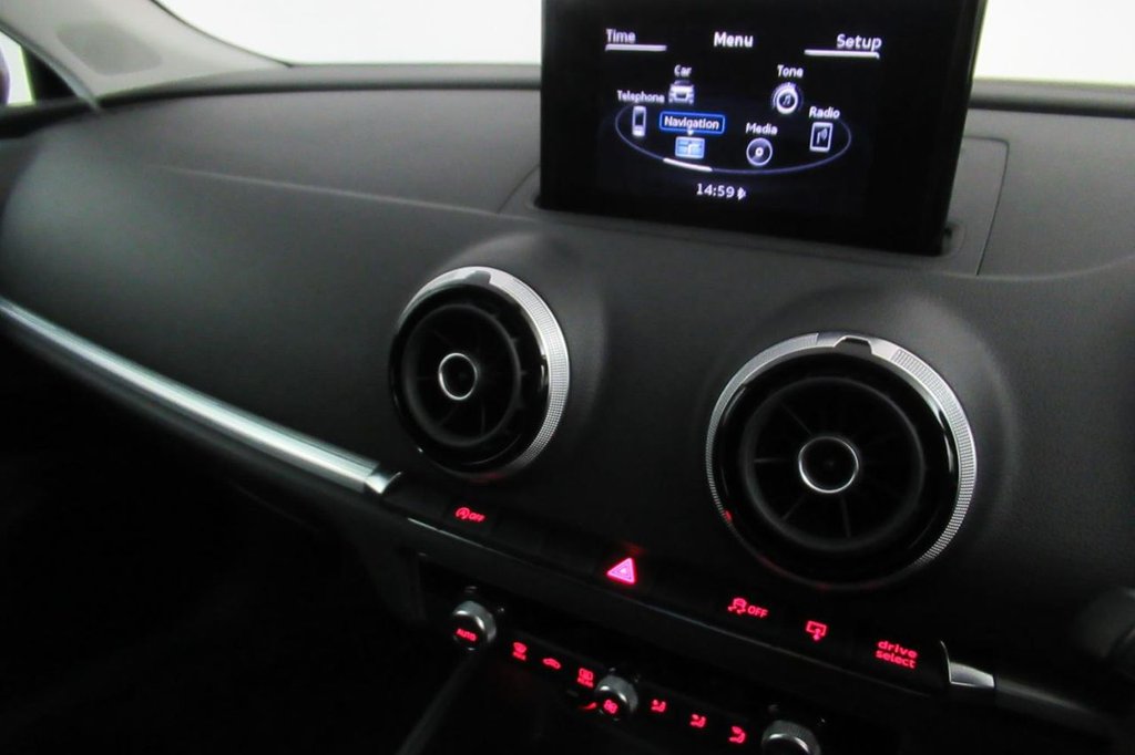 USED 2015 15 AUDI A3 1.6 TDI SPORT 3d 109 BHP 