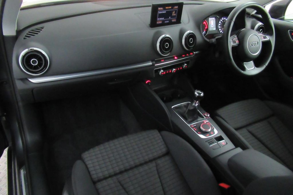 USED 2015 15 AUDI A3 1.6 TDI SPORT 3d 109 BHP 