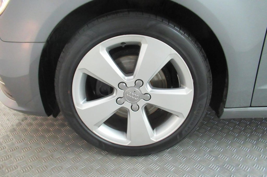 USED 2015 15 AUDI A3 1.6 TDI SPORT 3d 109 BHP 
