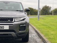 USED 2016 16 LAND ROVER RANGE ROVER EVOQUE 2.0 TD4 SE TECH 5d 177 BHP 2 Tone Leather 18" Alloys DAB