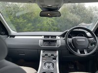 USED 2016 16 LAND ROVER RANGE ROVER EVOQUE 2.0 TD4 SE TECH 5d 177 BHP 2 Tone Leather 18" Alloys DAB
