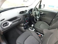 USED 2017 17 JEEP RENEGADE 1.6 SPORT 5d 108 BHP www.suffolkcarcentre.co.uk - Located a Reydon