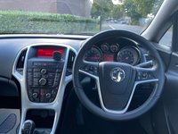 USED 2013 13 VAUXHALL ASTRA 1.4 SRI 5d 138 BHP 