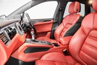 USED 2018 67 PORSCHE MACAN 3.0 D S PDK 5d 258 BHP +OVER &pound;18,000 FACTORY OPTIONS+