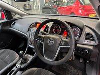 USED 2013 62 VAUXHALL ASTRA 1.6 ACTIVE 5d 113 BHP BT, Half-Leather, Low Mileage