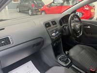 USED 2015 15 VOLKSWAGEN POLO 1.2 SE TSI 5d 89 BHP BTAudio, &pound;20 Tax, 1 prev. P.Sensors