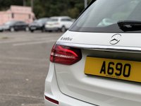 USED 2017 67 MERCEDES-BENZ E-CLASS E220d AMG Line Premium Plus Estate 5dr 2.0 (Panoramic Sunroof / Comand Navigation / 12.3 Widescreen Digital Cockpit) !! NATIONWIDE DELIVERY AVAILABLE !!