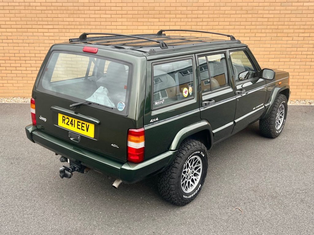 USED 1997 R JEEP CHEROKEE LIMITED // 5d // 4.0 176 BHP // 4x4 // px swap 