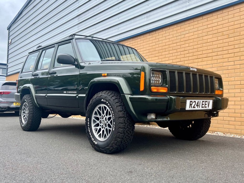 USED 1997 R JEEP CHEROKEE LIMITED // 5d // 4.0 176 BHP // 4x4 // px swap 