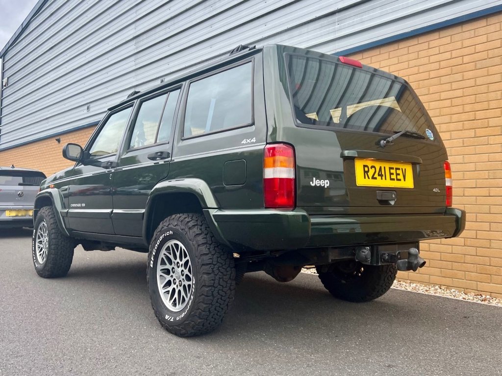 USED 1997 R JEEP CHEROKEE LIMITED // 5d // 4.0 176 BHP // 4x4 // px swap 