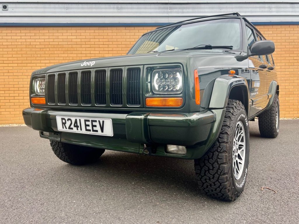 USED 1997 R JEEP CHEROKEE LIMITED // 5d // 4.0 176 BHP // 4x4 // px swap 