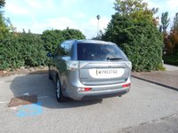 USED 2015 15 MITSUBISHI OUTLANDER 2.0 PHEV GX 4H 5d 162 BHP SATNAV-BLACK LEATHER