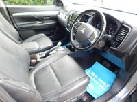 USED 2015 15 MITSUBISHI OUTLANDER 2.0 PHEV GX 4H 5d 162 BHP SATNAV-BLACK LEATHER