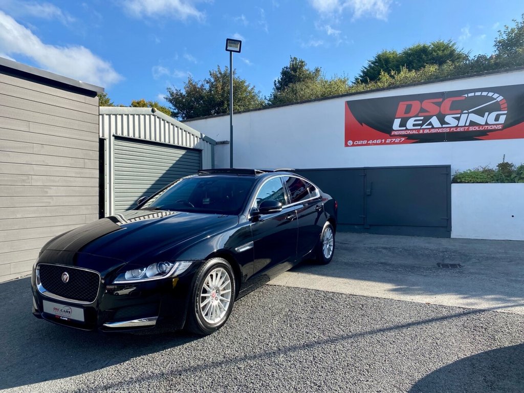 USED 2016 65 JAGUAR XF 2.0 PRESTIGE 4d AUTO 161 BHP FANTASTIC SPEC AND LOW MILES!