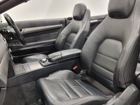 USED 2015 15 MERCEDES-BENZ E-CLASS 2.1 E220 BLUETEC AMG LINE 2d 174 BHP Elegant Convertible , High gloss Polar White,  Contrasting full black leather ,seat air neck scarf