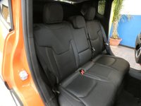 USED 2016 66 JEEP RENEGADE 1.4 LIMITED 5d 168 BHP BIG SPEC 4WD SAT NAV PANORAMIC SUNROOF LEATHER 1 OWNER SERVICE HISTORY 6 MONTHS GOLD WARRANTY