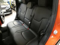 USED 2016 66 JEEP RENEGADE 1.4 LIMITED 5d 168 BHP BIG SPEC 4WD SAT NAV PANORAMIC SUNROOF LEATHER 1 OWNER SERVICE HISTORY 6 MONTHS GOLD WARRANTY