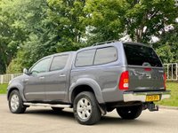 USED 2010 10 TOYOTA HI-LUX 3.0 INVINCIBLE 4X4 D-4D DCB 169 BHP GENUINE LOW MILES ** NO VAT **
