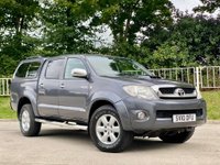 USED 2010 10 TOYOTA HI-LUX 3.0 INVINCIBLE 4X4 D-4D DCB 169 BHP GENUINE LOW MILES ** NO VAT **