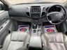 USED 2010 10 TOYOTA HI-LUX 3.0 INVINCIBLE 4X4 D-4D DCB 169 BHP GENUINE LOW MILES ** NO VAT **
