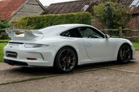 USED 2014 63 PORSCHE 911 3.8 GT3 PDK 2d 475 BHP AMAZING SPEC - CLUBSPORT PACK, CERAMIC BRAKES (PCCB), SPORTS CHRONO PLUS, PASM, PCM NAVIGATION, PTV WITH DIFF LOCK