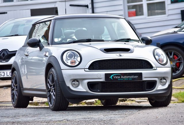 2012 12 MINI Hatch Cooper 1.6 COOPER S 3d 184 BHP