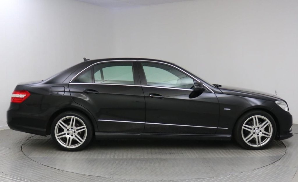 USED 2011 11 MERCEDES-BENZ E-CLASS 3.0 E350 CDI BLUEEFFICIENCY SPORT AUTO  4d 265 BHP 