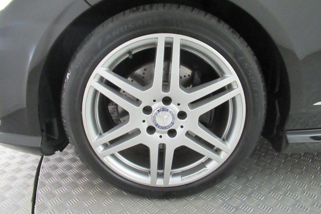USED 2011 11 MERCEDES-BENZ E-CLASS 3.0 E350 CDI BLUEEFFICIENCY SPORT AUTO  4d 265 BHP 