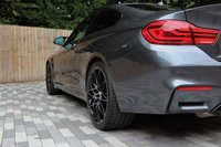 USED 2017 M BMW M4 3.0 M4 COMPETITION 2d 444 BHP APPLE CARPLAY, FSH, H/K RED LTHR